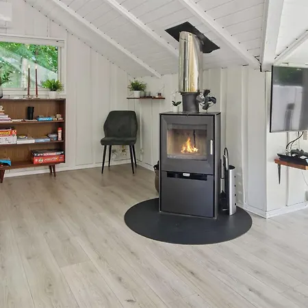 Hébergement de vacances Tenna - 30km From The Sea By Interhome